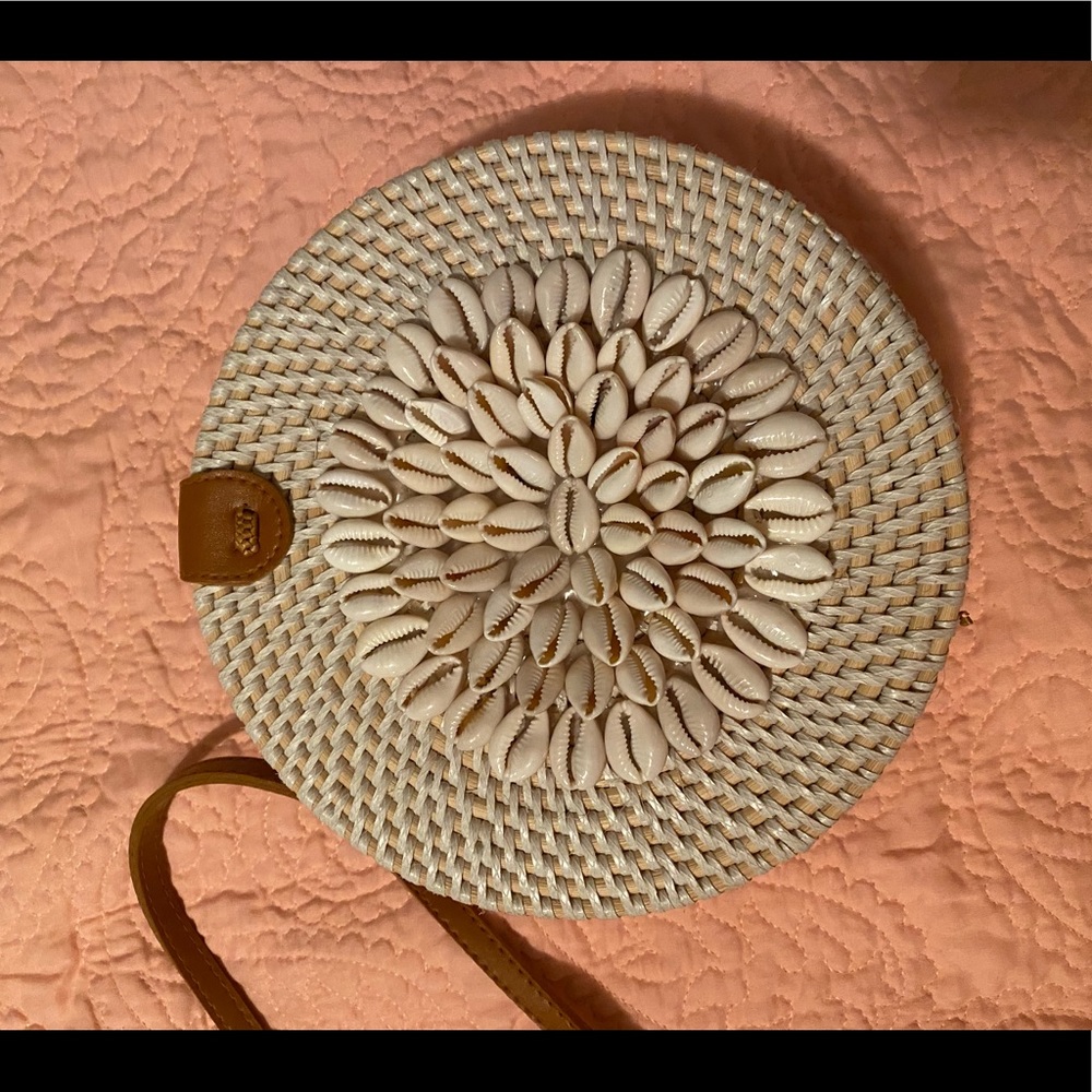 Seashell purse